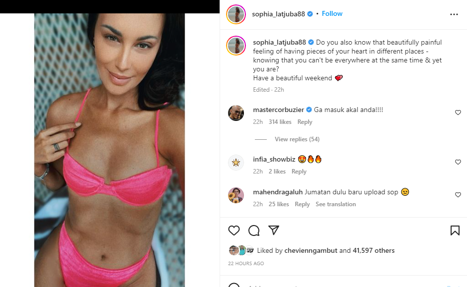 Pose Pakai Bikini Seksi, Sophia Latjuba Bikin Warganet Syok
